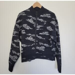 Gymshark Adapt Camo Seamless Track Jacket‎ Black Light Gray Womens Large